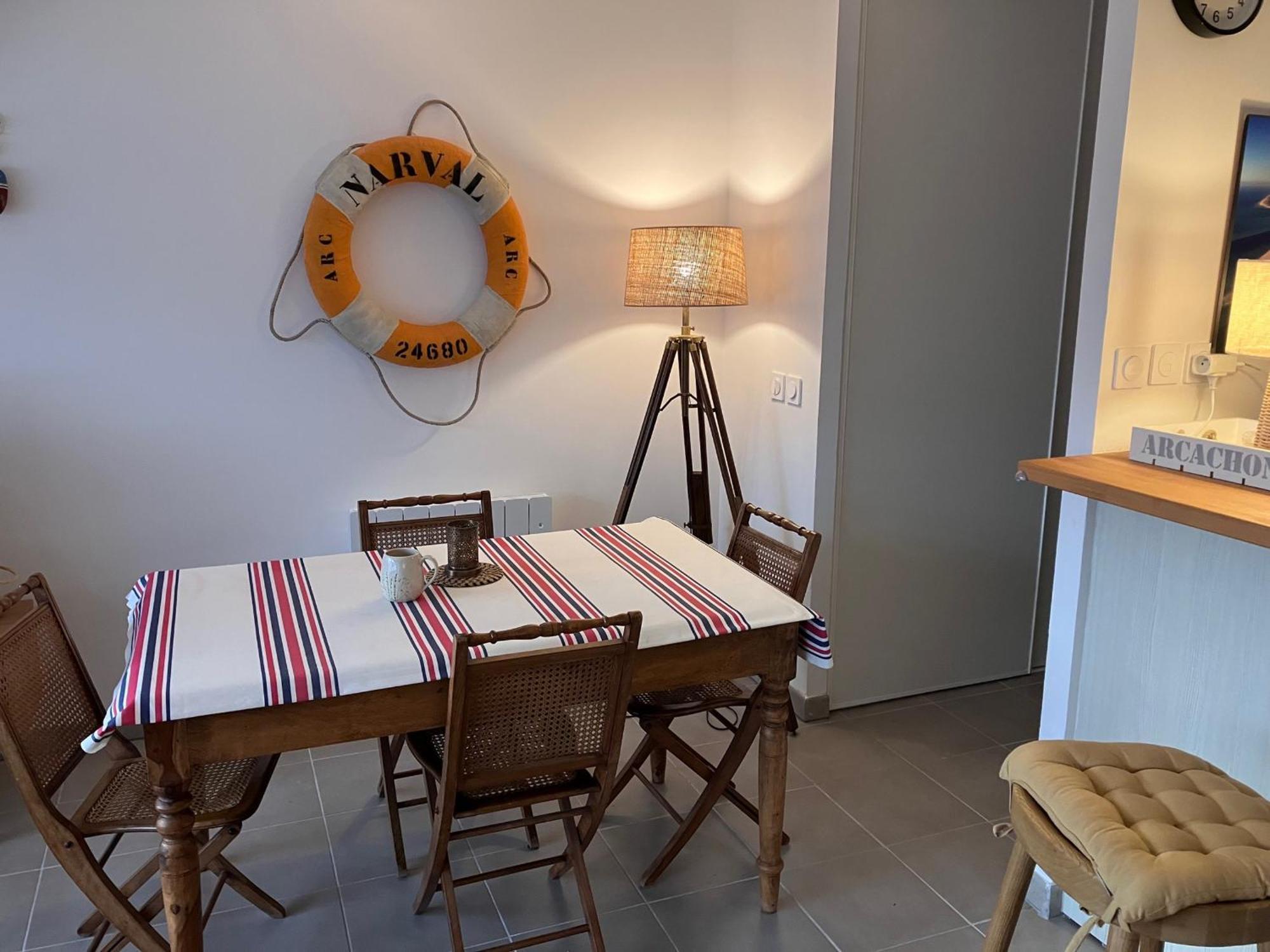 T3 En Centre D'Arcachon, 2 Min Plage, 5 Min Gare, Balcon, Parking Securise, Wifi, Menage Inclus - Fr-1-374-193 Exteriér fotografie